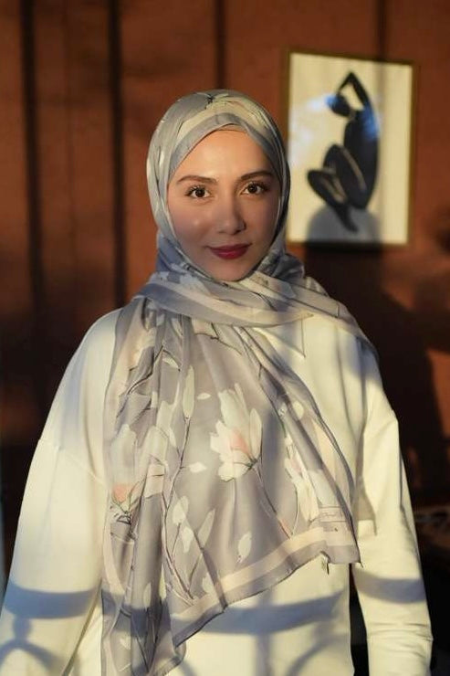 Silk Garden Sal - İpek Gri