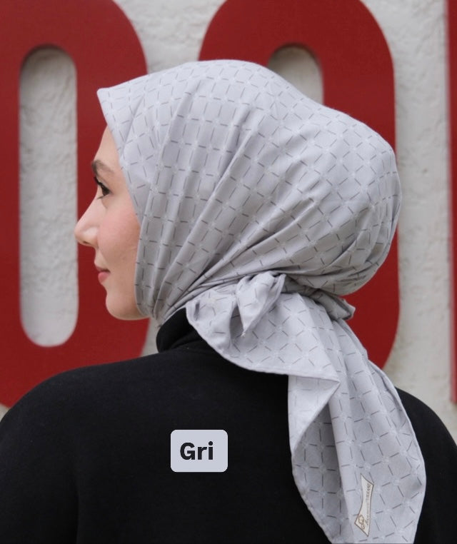 Monogram Eşarp - Gri