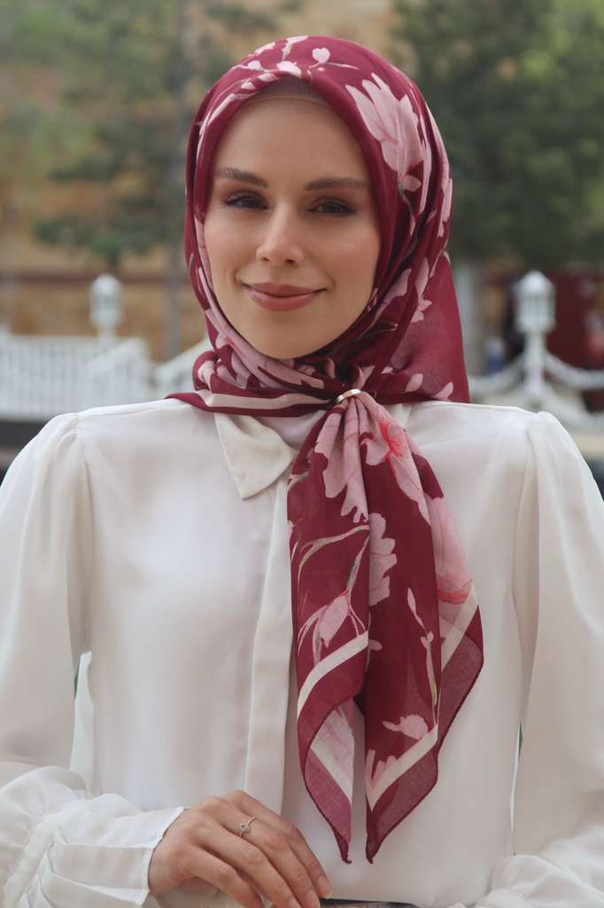 Silk Garden Esarp - Sarabi