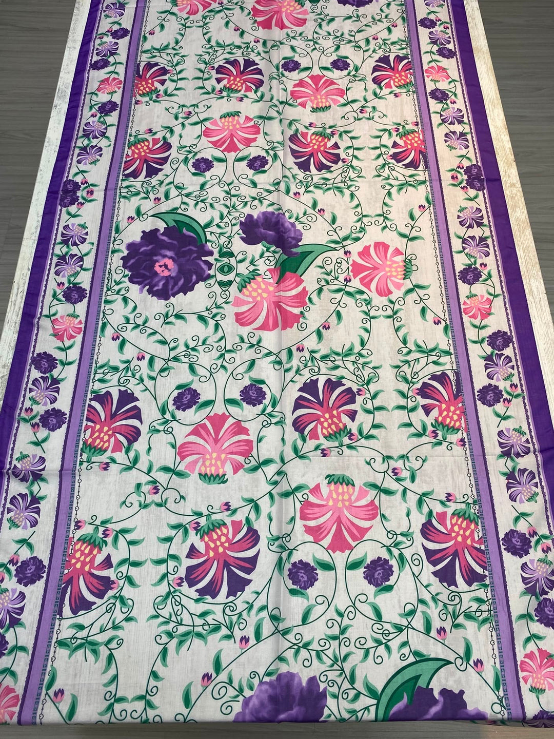 Saray Çiçeği Desen Şal - Lila