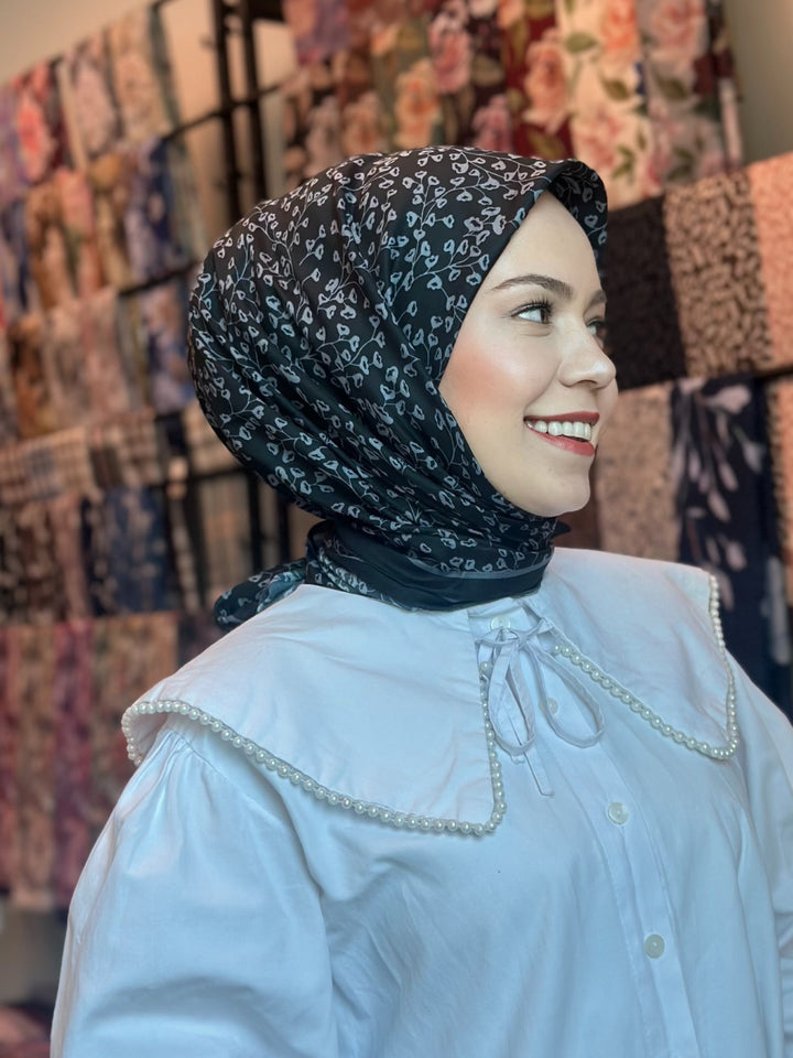 İnci Dalı Eşarp - Siyah Gri