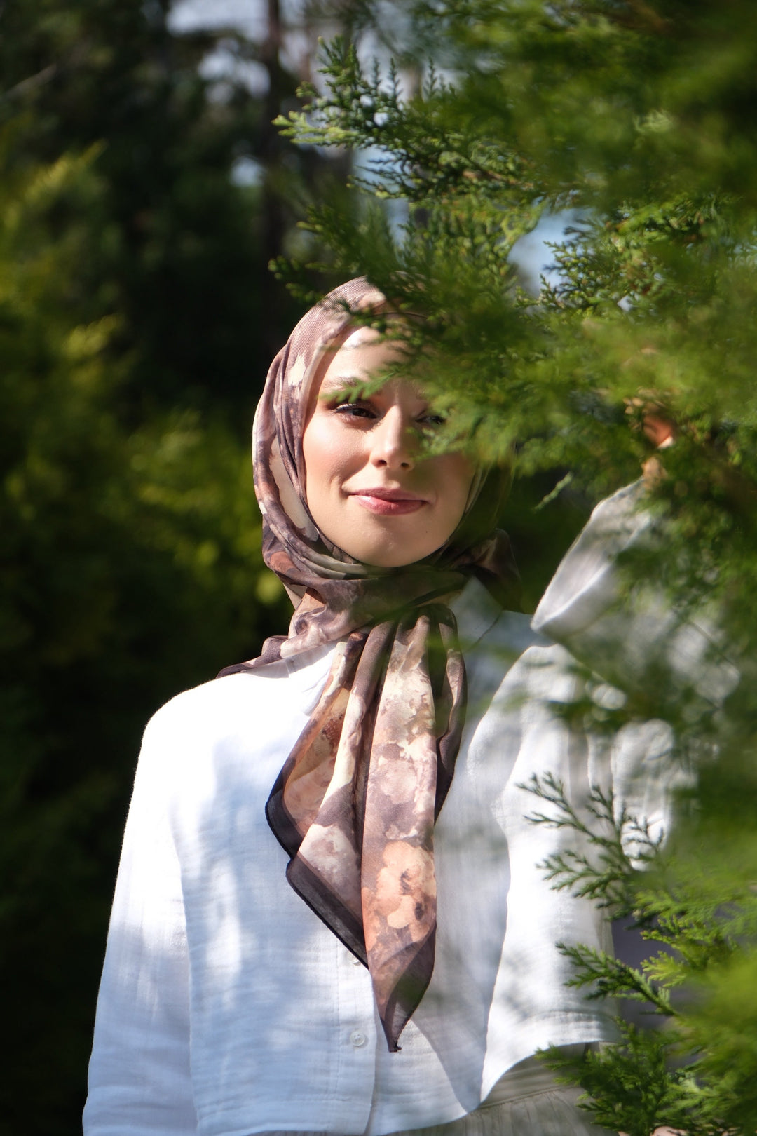 Gul Harmani Esarp - Siyah Latte