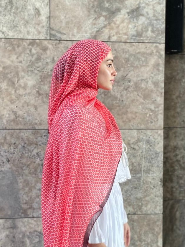 Yonca Desen Sal - Nar Cicegi