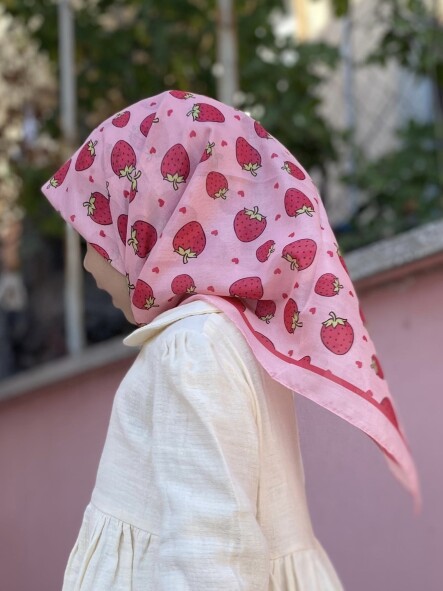 KİDS STRAWBERRY GİRL DESEN EŞARP - 5