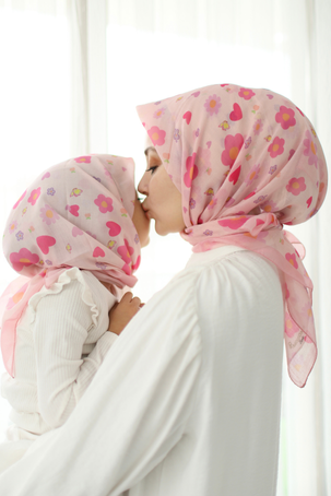 PEMBE ÇİÇEK DESEN ANNE-KIZ TAKIMI 